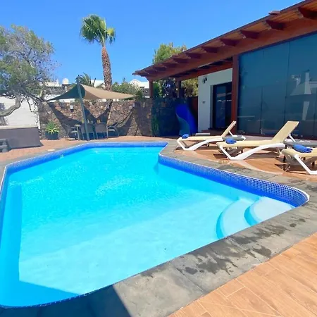 La Encantada 4*